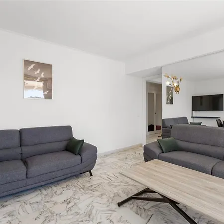 Ref 1996 Croisette - Sea View For Rent Apartment *