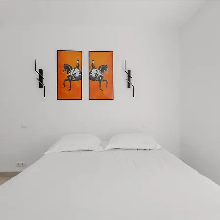 Apartament Ref 1996 Croisette - Sea View For Rent Cannes